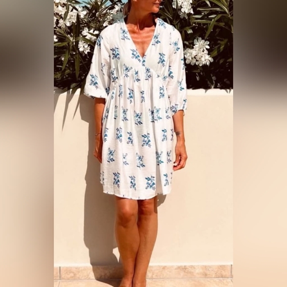 H&M Dresses & Skirts - H&M White Midi Dress with Blue Floral Print